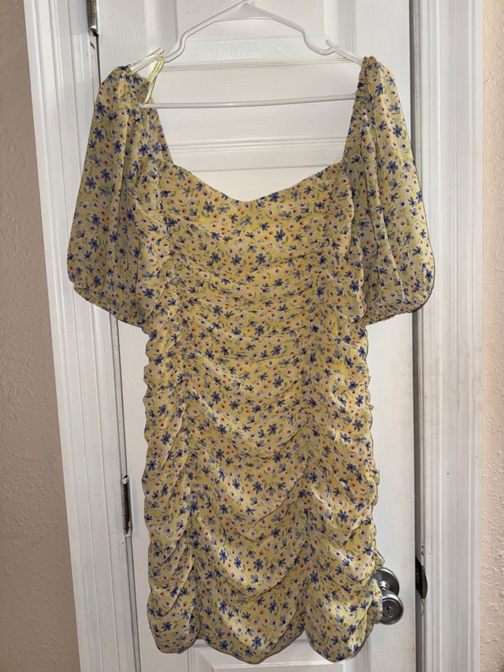 Lush Ruched Yellow Mini Dress with Blue Floral Print and Puff Sleeves